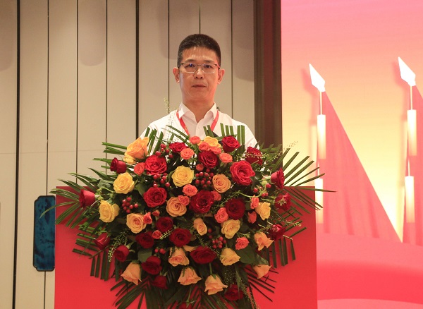 3B体育(中国)总经理祝建明在会上致辞.JPG